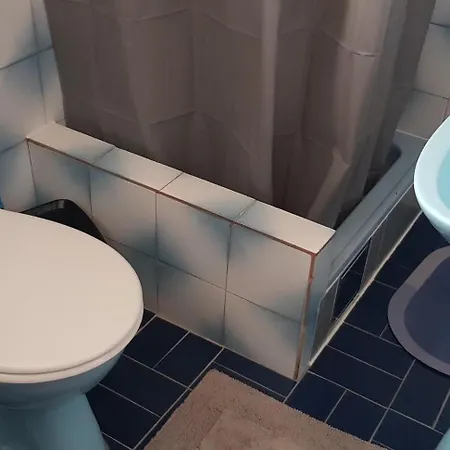 Dukat ヴルシャツ